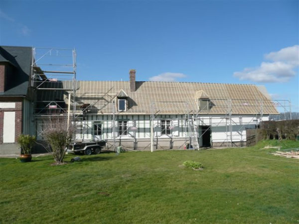 Réalisation couverture traditionnelle sur charpente ardoise naturelle